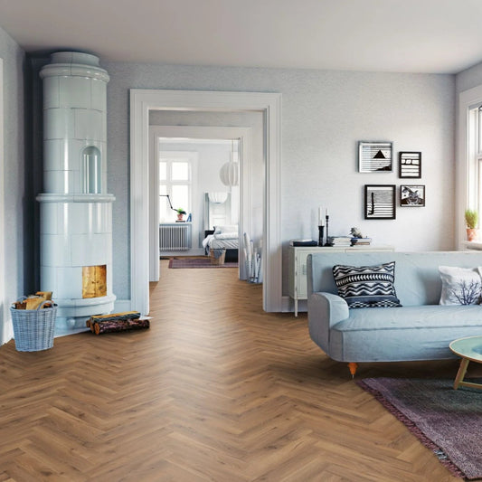 Traditional Oak Laminate Herringbone